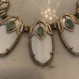 Kendra Scott necklace